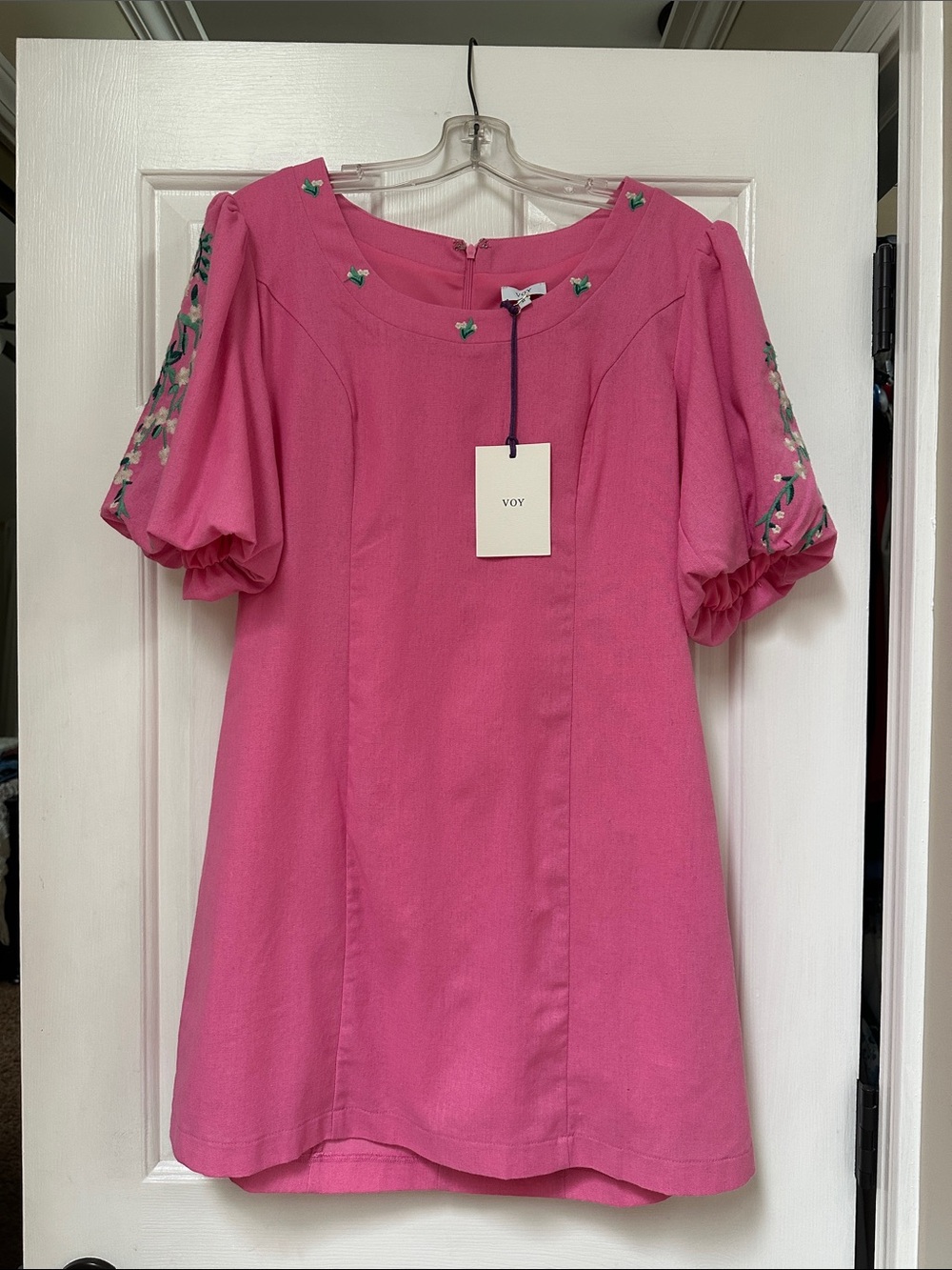 VOY Pink Puff-Sleeve Embroidered Women's Dress